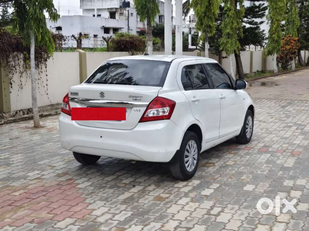 Maruti Suzuki Swift Vxi Optional, 2016, Petrol