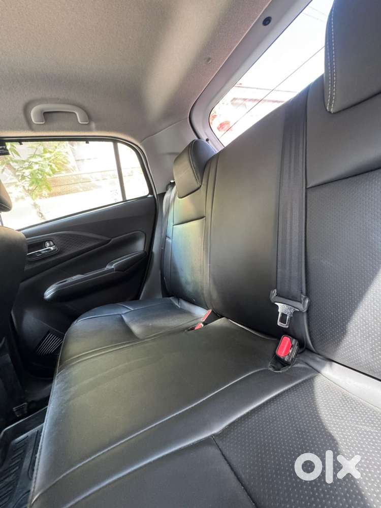 Maruti Suzuki Swift Petrol 2026