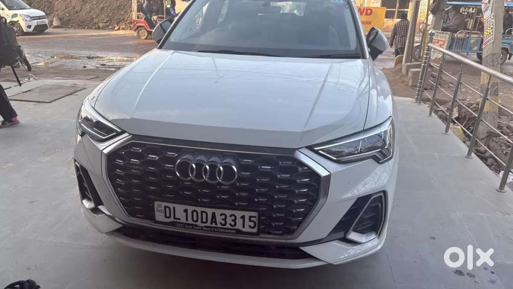 Audi Q3 40 Tfsi Premium Plus, 2025, Petrol