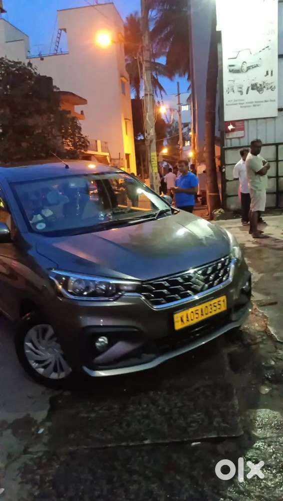 Maruti Ertiga Vxi 2025