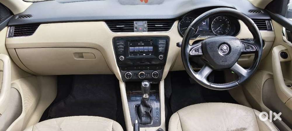 Skoda Octavia 1.8 Elegance Tsi At, 2015, Petrol