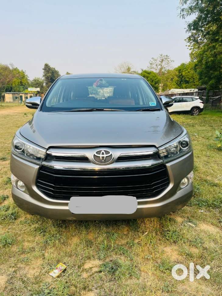 Toyota Innova Crysta 2.8 Z, 2016, Diesel