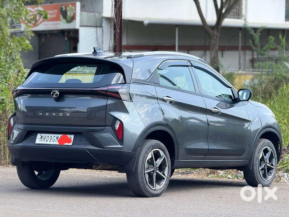Tata Nexon Smart Plus S 1.2 Revotron Petrol 5 Mt, 2024, Petrol