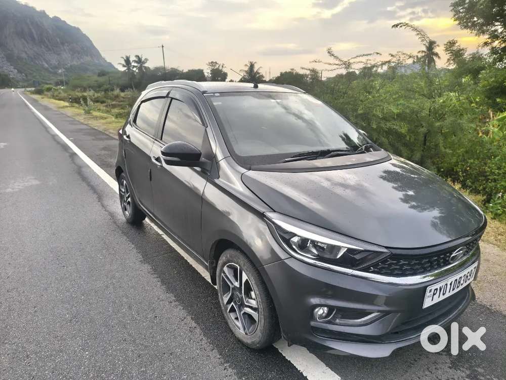 Tata Tiago 2023 Petrol Well Maintained Company Service Record