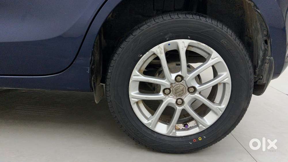 Maruti Suzuki Swift Amt Zxi, 2018, Petrol