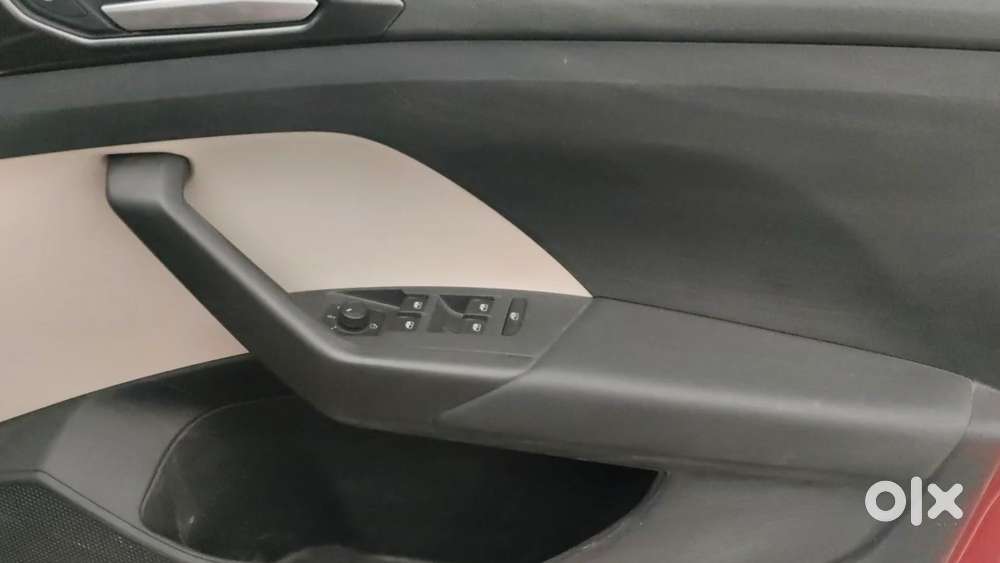 Volkswagen Taigun Topline 1.0 Tsi Mt (electric Seats), 2024, Petrol