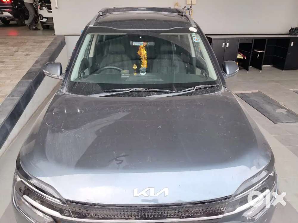 Kia Carens 2023 Good Condition New Tyres