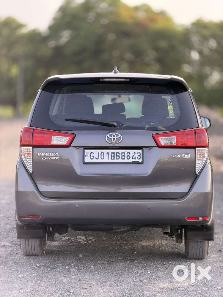Toyota Innova Crysta 2.4 G Mt 8s, 2018, Diesel