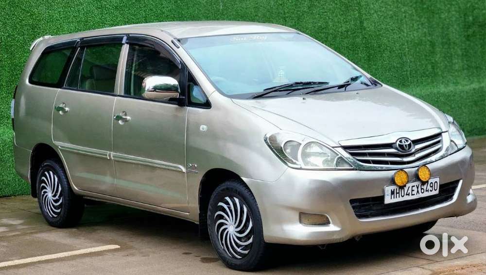 Toyota Innova 2009-2011 2.0 Gx 8 Str, 2011, Diesel