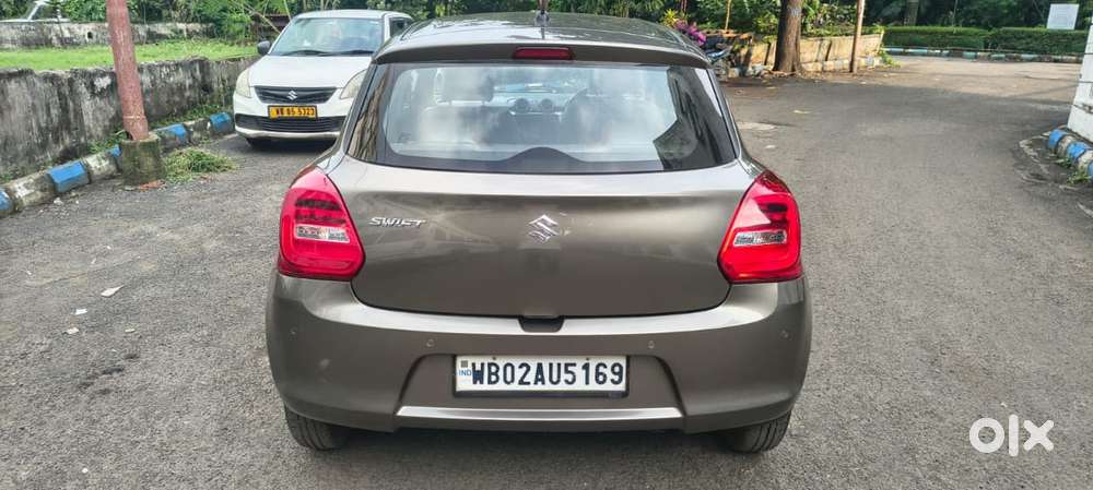 Maruti Suzuki Swift Vxi Optional, 2023, Petrol