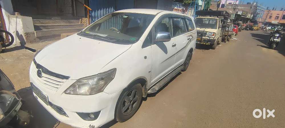 Toyota Innova 2010 Diesel Well Maintained Fixed Price Just Take & Driv