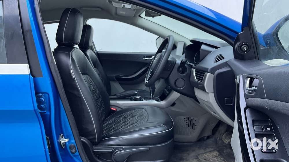 Tata Nexon 1.2 Revotron Xza Plus (l), 2019, Petrol