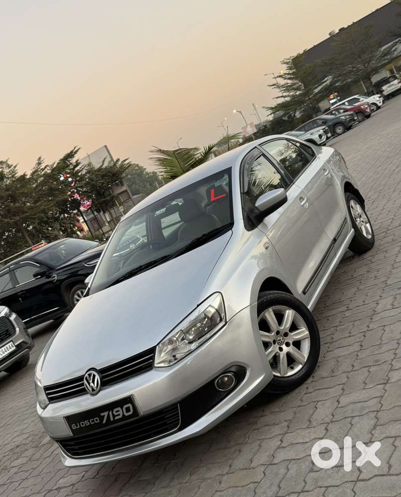 Volkswagen Vento 1.2 Tsi Highline Plus At, 2011, Petrol