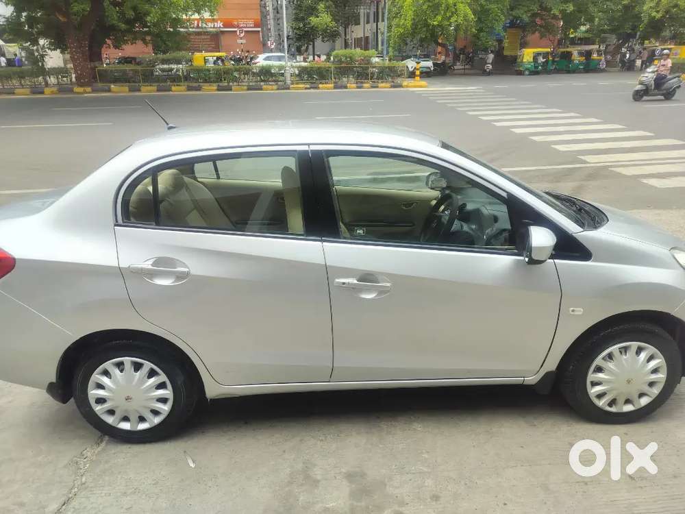 Honda Amaze 1.5 S 2015