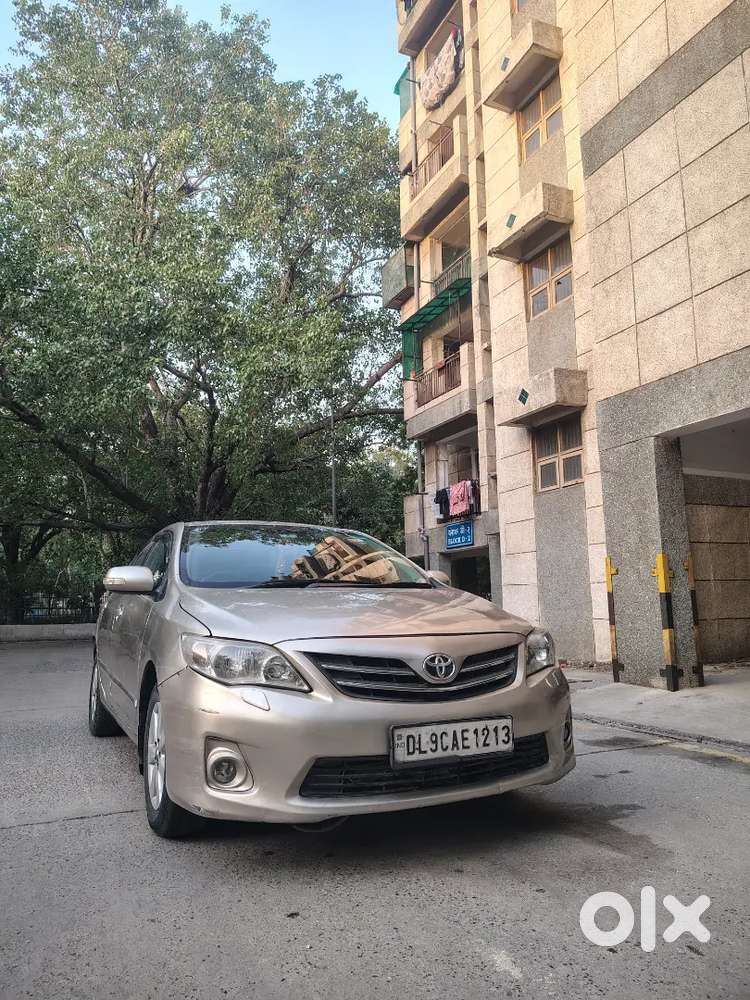 Toyota Corolla 2013 Petrol Well Maintained