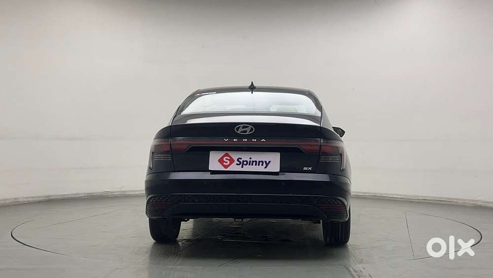 Hyundai Verna Sx 1.5 Petrol Ivt, 2024, Petrol