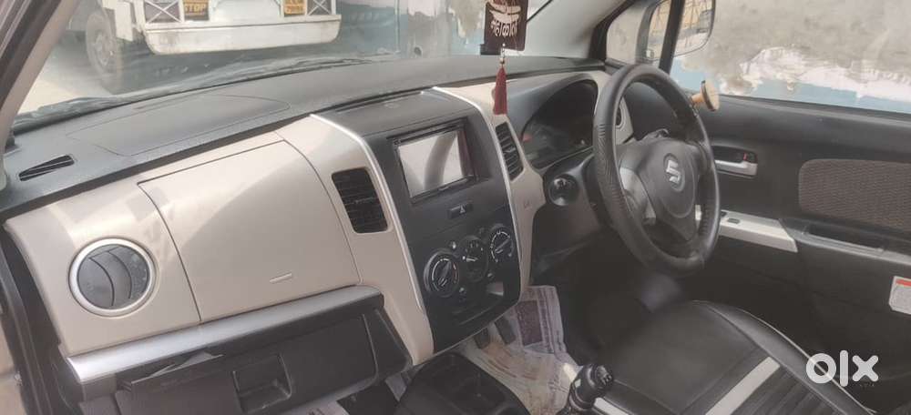 Maruti Suzuki Wagon R 2015 Good Condition Urgent Sale