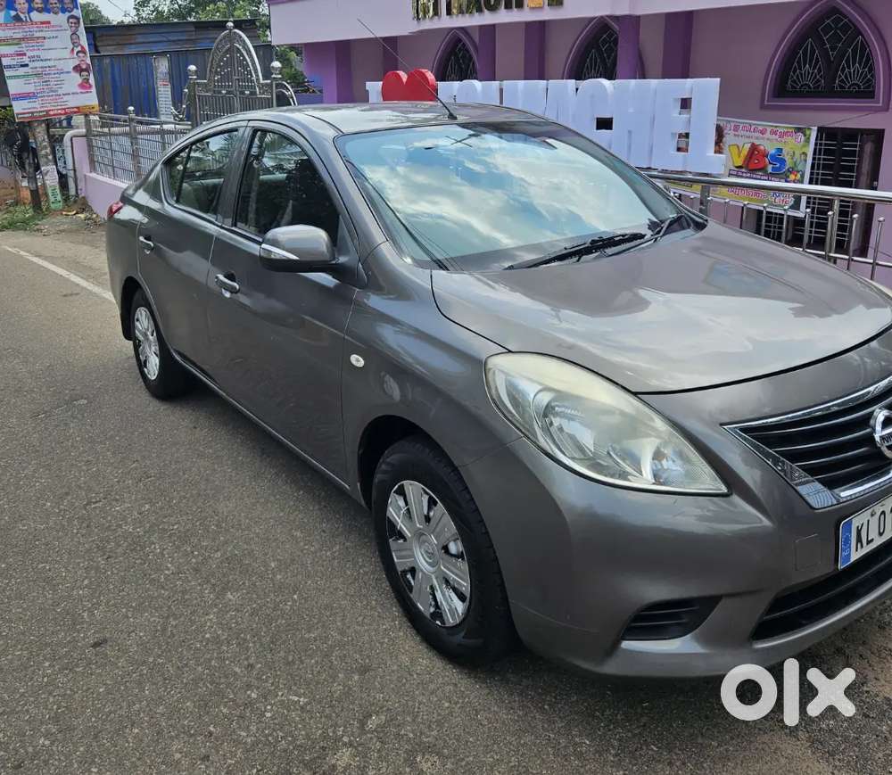 Nissan Sunny 2012 Petrol Well Maintained.