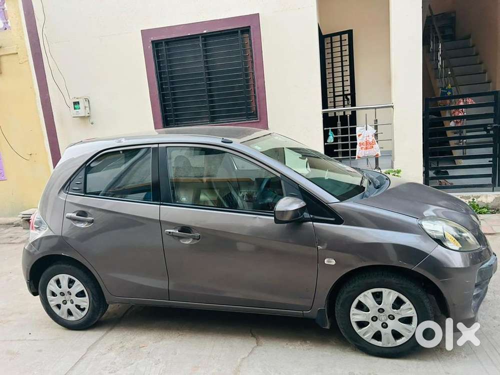 Honda Brio 2013 Petrol Well Maintained