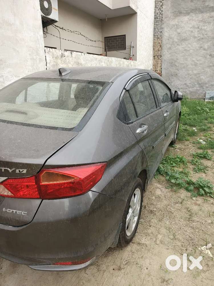Honda City 2016 I-dtec (v) - High Mileage & Perfectly Maintained Sedan