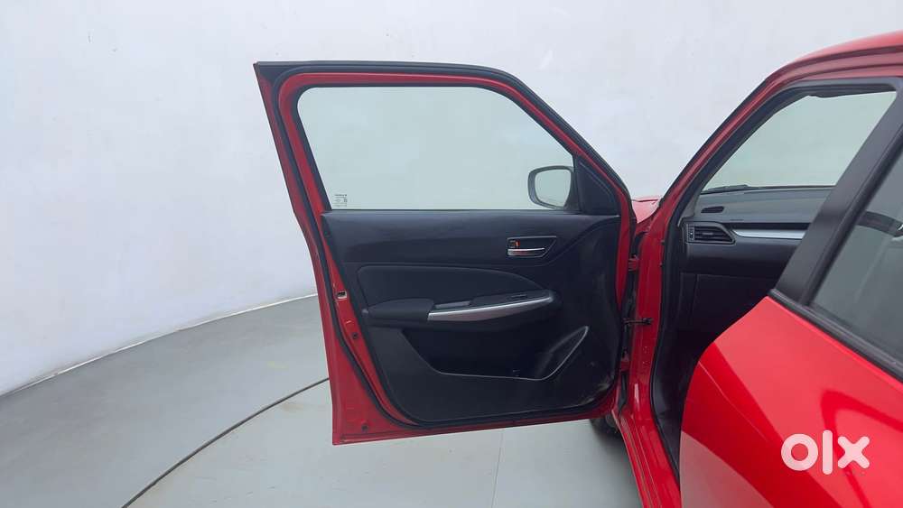 Maruti Suzuki Swift Amt Zxi, 2019, Petrol
