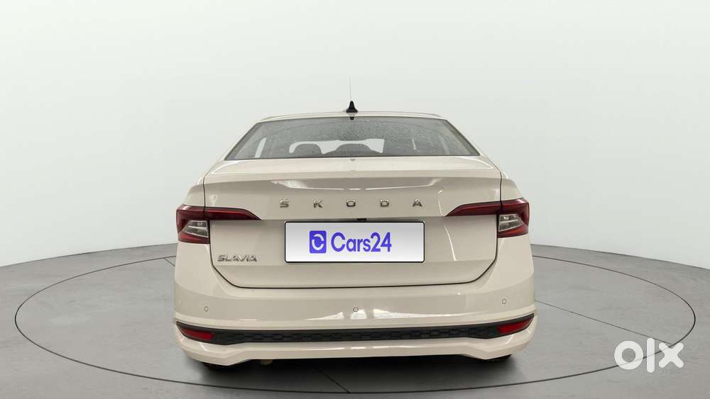 Skoda Slavia 1.0 Ambition Tsi At, 2023, Petrol