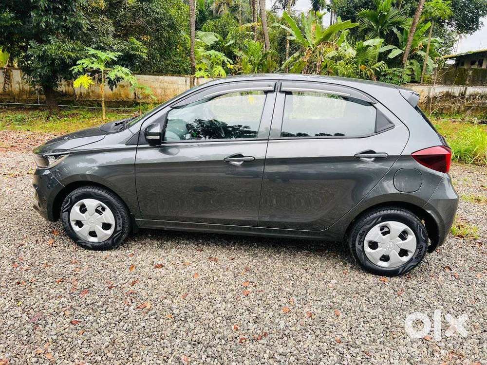Tata Tiago 1.2 Revotron Xta, 2021, Petrol