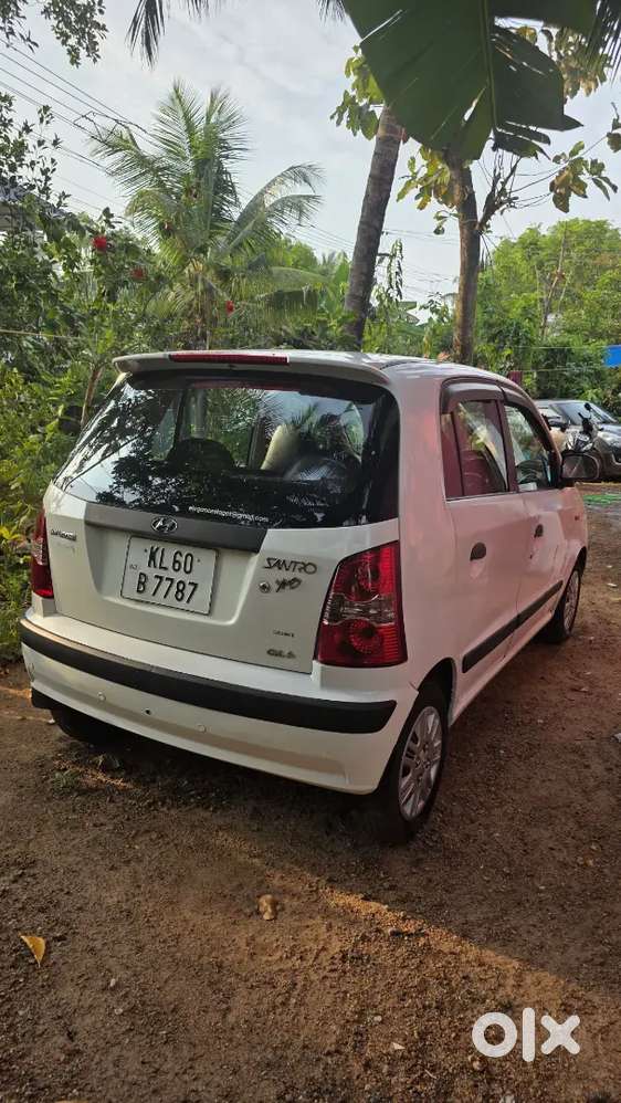Hyundai Santro Xing 2010 Petrol Well Maintained, New Paper