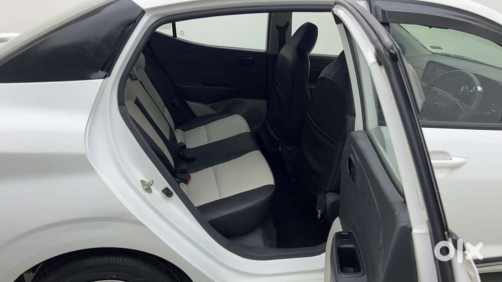 Hyundai Aura [2023-ongoing] 1.2 S Petrol Manual, 2022, Petrol