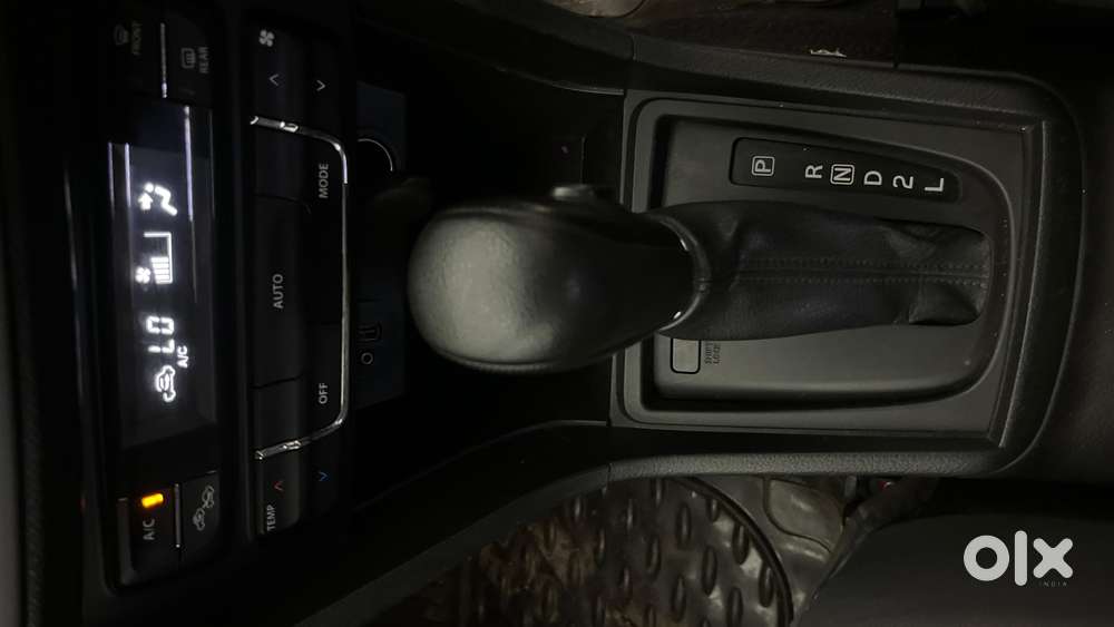 Toyota Urban Cruiser Cruiser High, 2021, Petrol