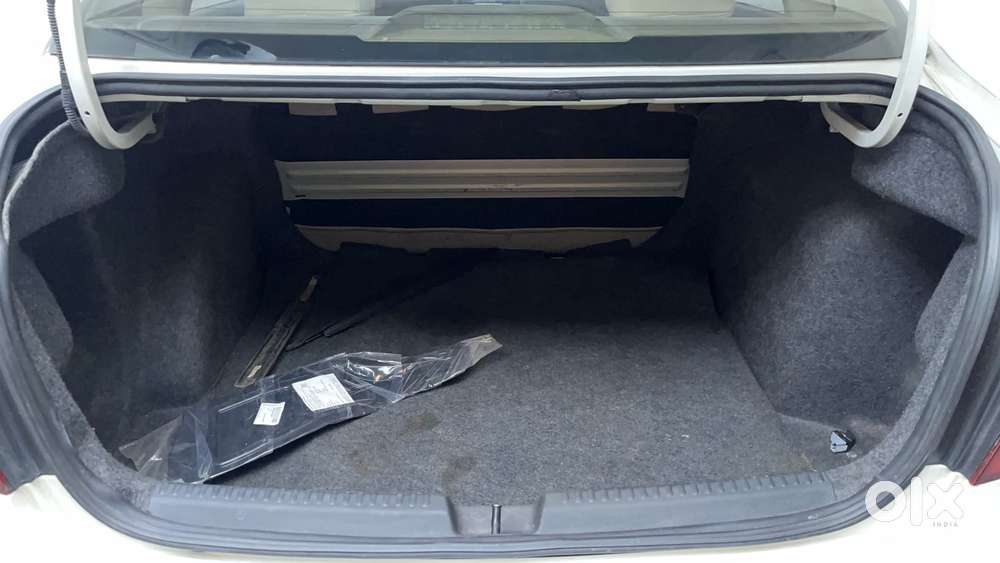 Skoda Rapid Ultima 1.6 Tdi Elegance, 2014, Diesel