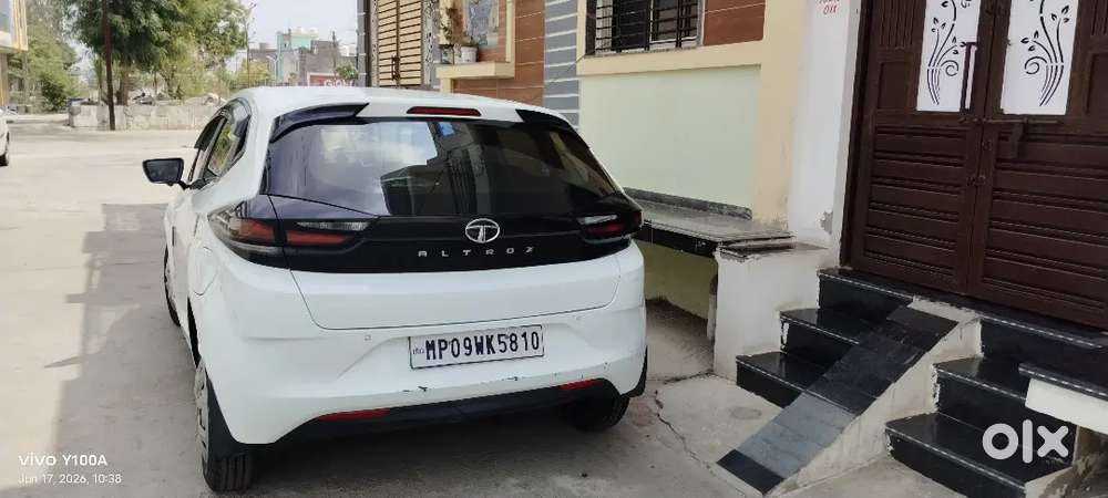 Tata Altroz 1.5 Xe 2021
