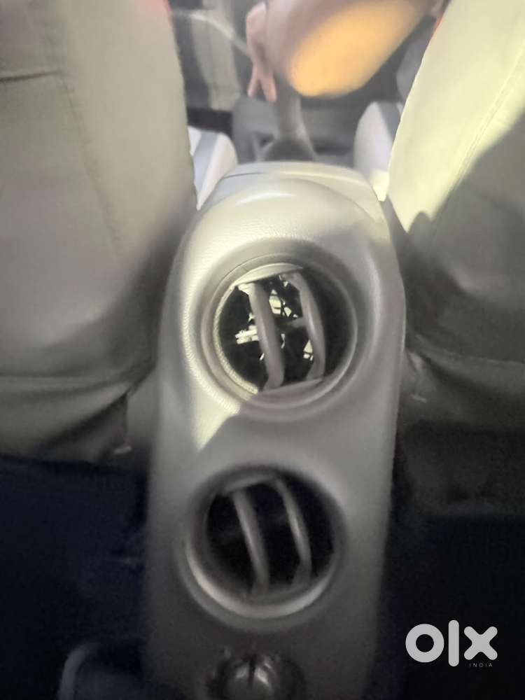 Nissan Sunny Special Edition, 2012, Petrol