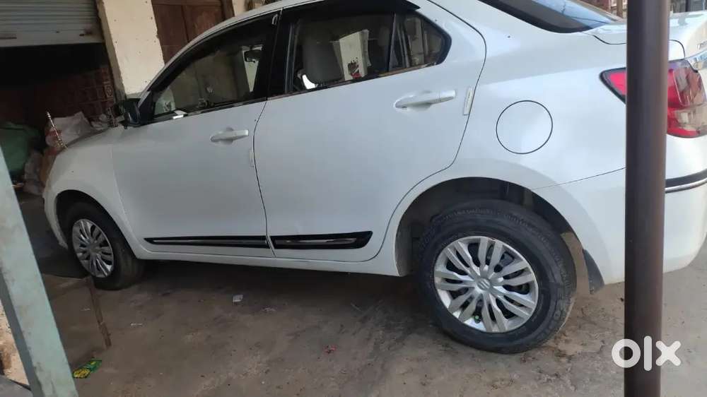 Maruti Suzuki Dzire 2023 Petrol Well Maintained