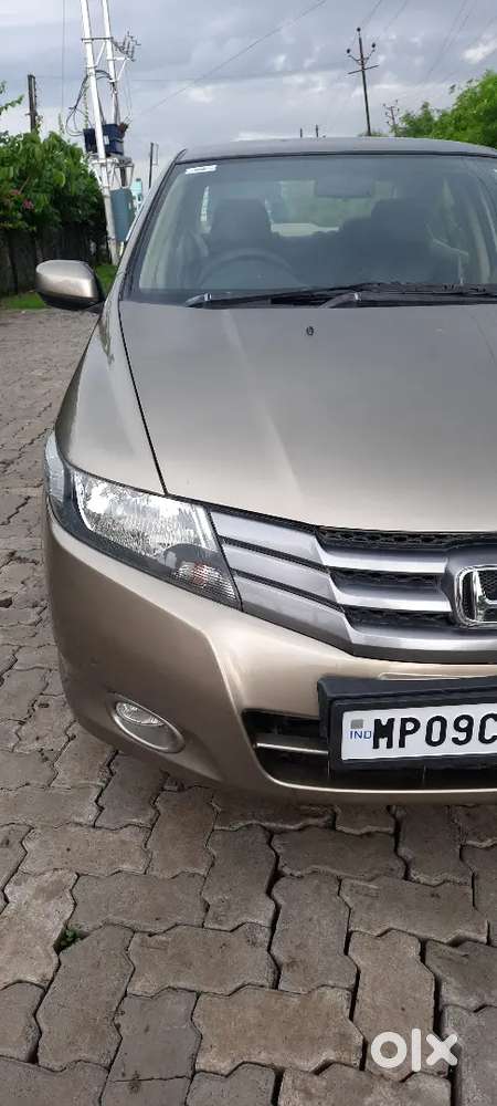 Pure Petrol Honda City V Top Model