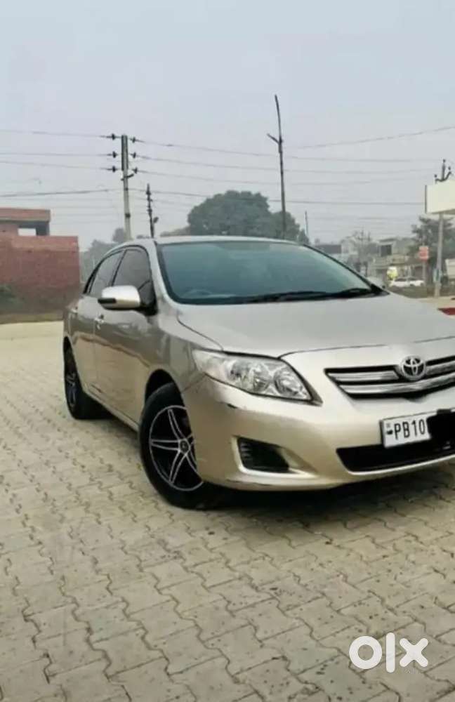 Toyota Corolla Altis 2011 Diesel 135000 Km Driven