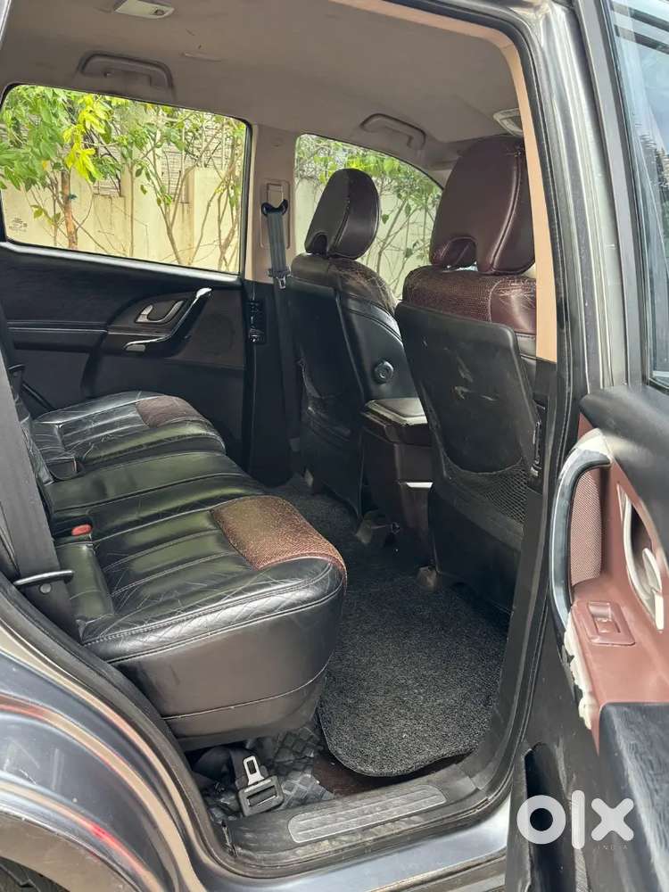 Mahindra Xuv500 2012