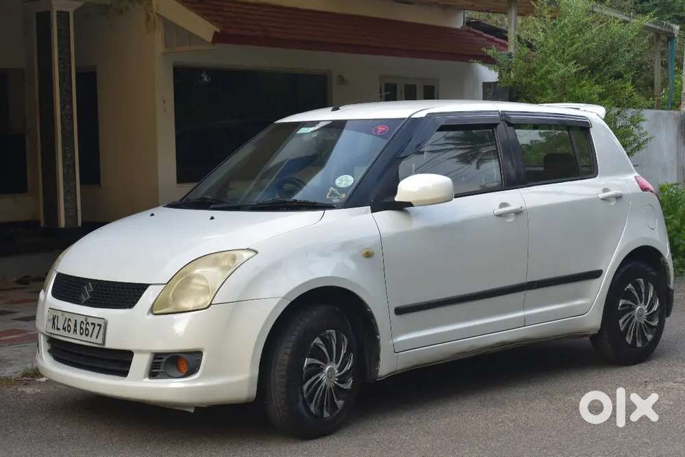 Well Maintained Maruti Suzuki Swift 2008 Petrol