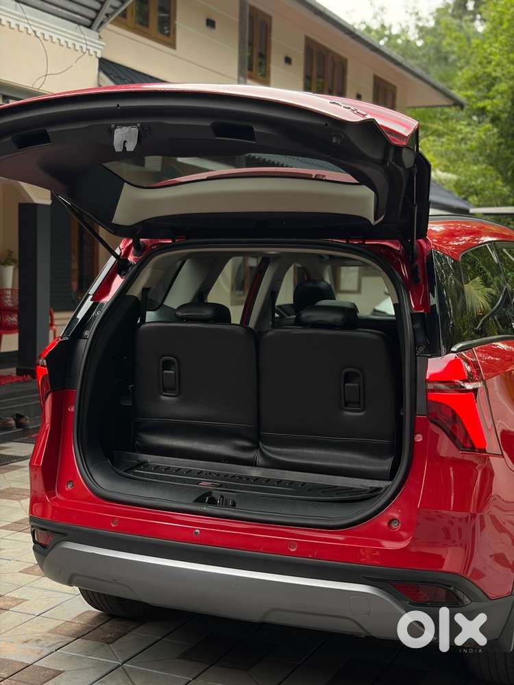Mahindra Xuv7oo Mt 7 Seater Diesel Car 2022