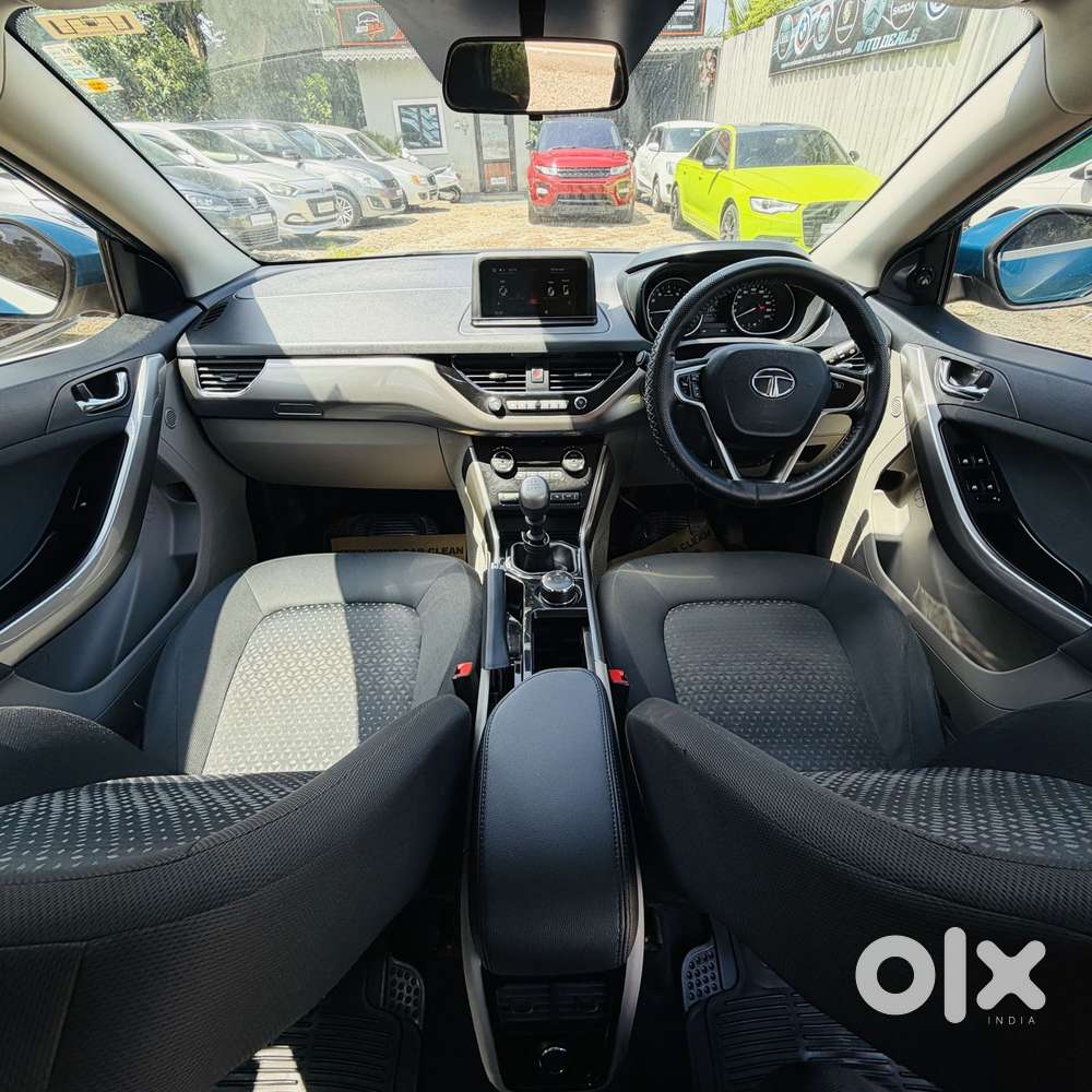 Tata Nexon Creative 1.5 Revotorq Diesel 6mt Dt, 2017, Diesel