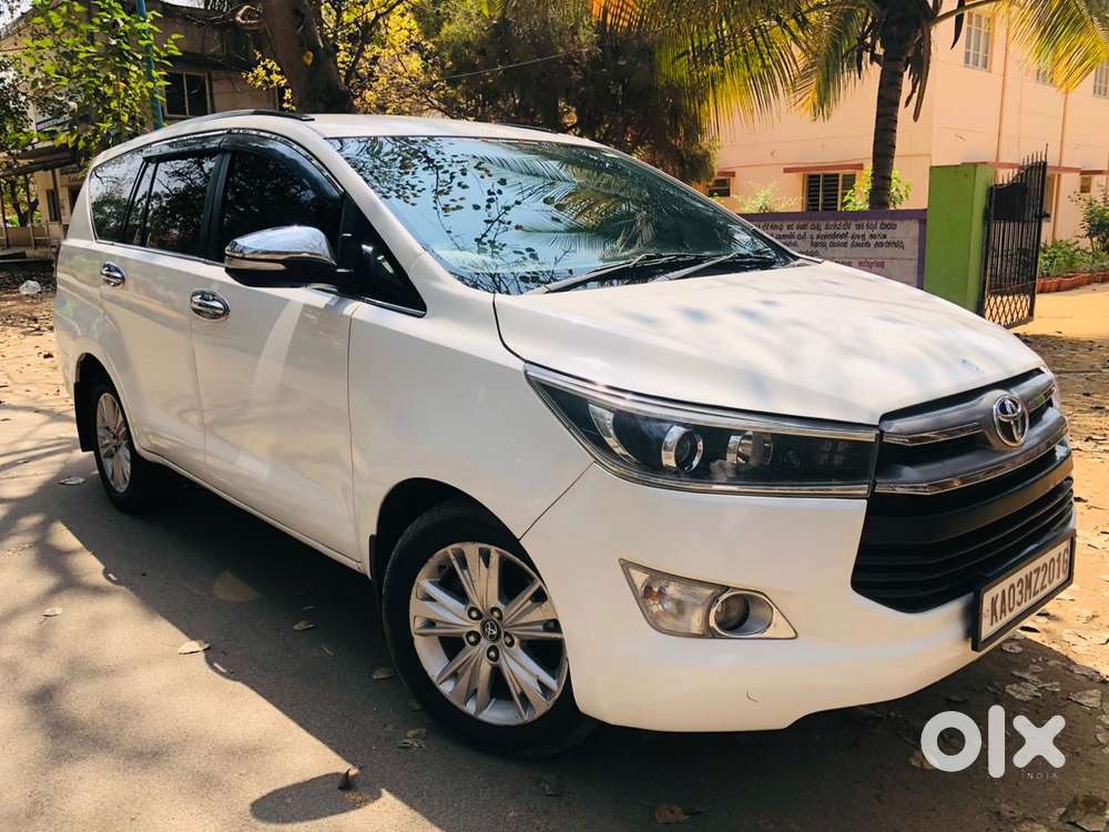 Toyota Innova Crysta 2.8 Z, 2016, Diesel