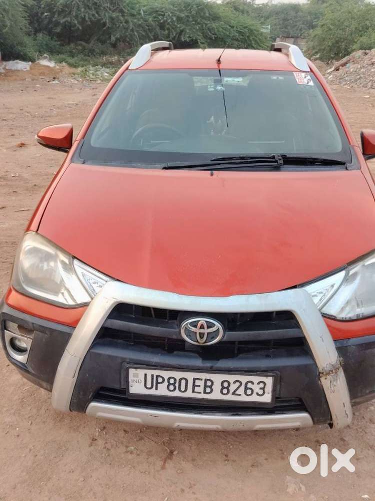 Toyota Etios Cross 1.2 Limited Edition, 2017, Petrol