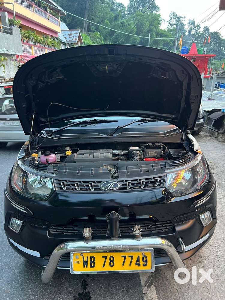 Mahindra Kuv 100 Mahindra-kuv-100-d75-k8, 2017, Petrol