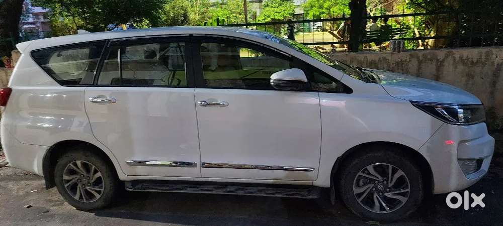 Toyota Innova Crysta Gx Plus 8 Seater  1st Owner  40,711 Km