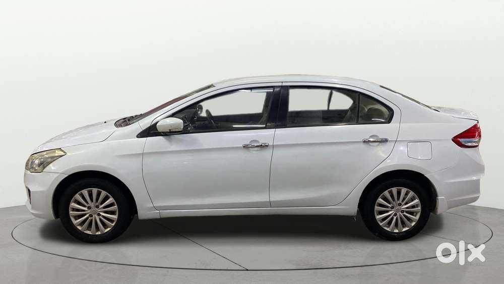 Maruti Suzuki Ciaz 2014-2017 At Zxi, 2015, Petrol