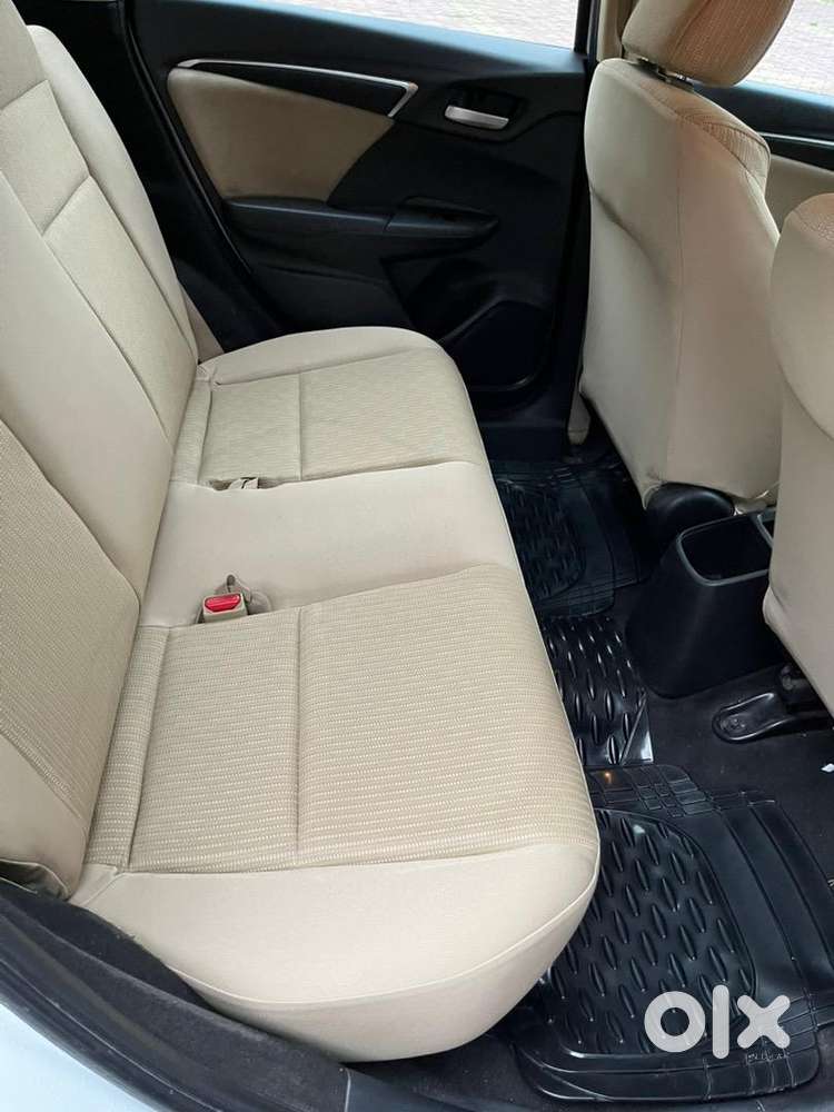 Honda Jazz I-vtec 2017 Single Owner Petrol
