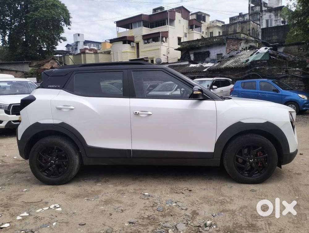 Mahindra Xuv 3xo Ax7l Petrol Mt, 2026, Petrol