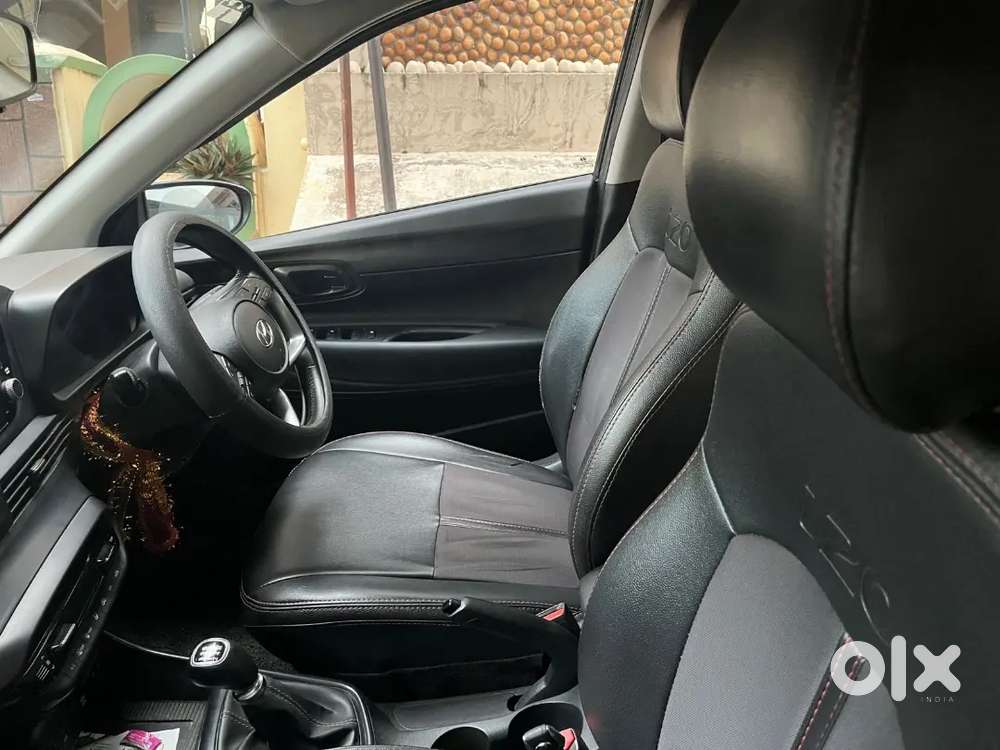 Hyundai I20 Topend 1.4 Asta 2023 Model With Sunroof