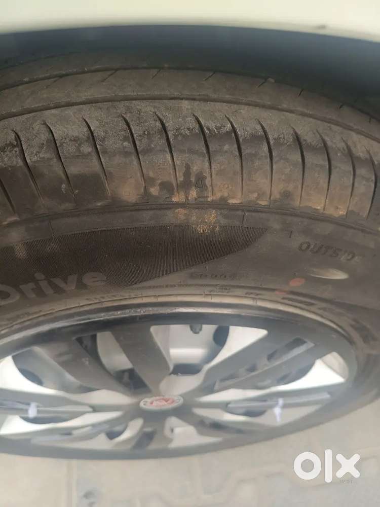 Maruti Suzuki Swift Dzire 2025 Petrol 38450 Km Driven