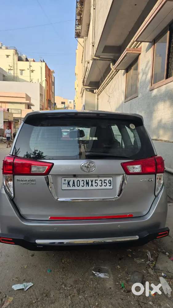 Toyota Innova Crysta 2017